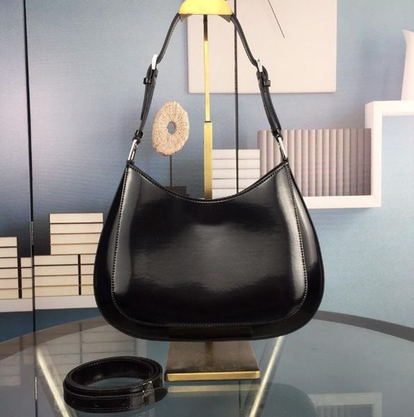 women handbag luxurys designers bags easy pouch on strap 2021 messenger womens totes fashion shoulder purses handbags classic crossbody tote
women handbag luxurys designers bags easy pouch on strap 2021 messenger womens totes fashion shoulder purses handbags classic crossbody tote
