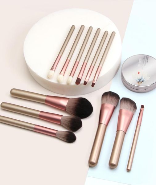 eyelash curler 12pcs small grape makeup brush set eye shadow wooden handle soft hair cosmetic eyeshadow blush foundation powder
eyelash curler 12pcs small grape makeup brush set eye shadow wooden handle soft hair cosmetic eyeshadow blush foundation powder