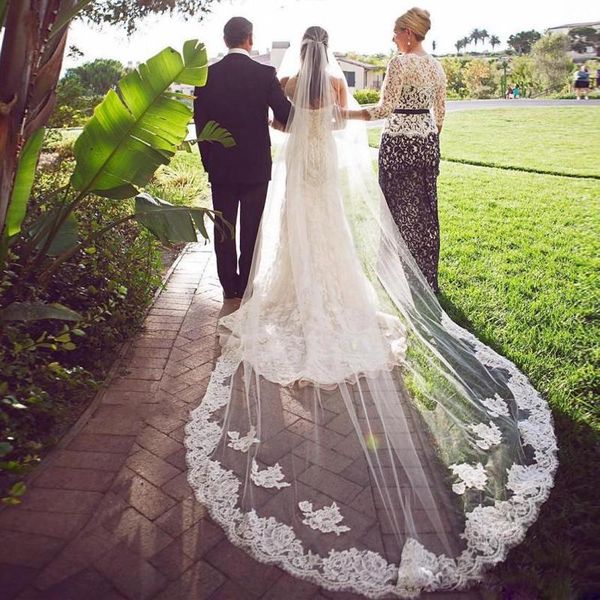 bridal veils beautiful two layers lace three meters applique wedding veil cathedral length accessories, Black
bridal veils beautiful two layers lace three meters applique wedding veil cathedral length accessories, Black
