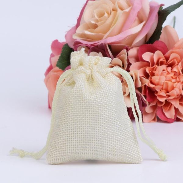 gift wrap 50pcs vintage natural jute hessian drawstring pouch burlap wedding favor bag
gift wrap 50pcs vintage natural jute hessian drawstring pouch burlap wedding favor bag