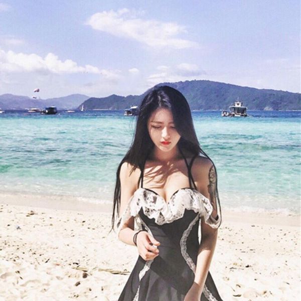 swimsuit women 2021 one piece plus size female beach and bikini may black with skirt lace push up solid polyester sierra one-piece suits
swimsuit women 2021 one piece plus size female beach and bikini may black with skirt lace push up solid polyester sierra one-piece suits