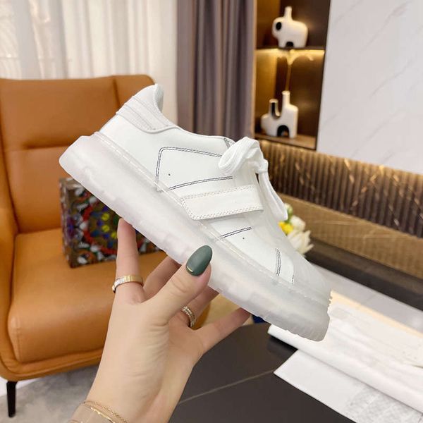 luxury designers sneaker for women casual shoes two tone white green blue leather lady thick-sole sneakers womens platform trainer 35-40
luxury designers sneaker for women casual shoes two tone white green blue leather lady thick-sole sneakers womens platform trainer 35-40