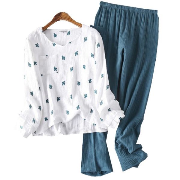 women's sleepwear 2021 autumn new cotton yarn washed household wear texture crepe gauze full sleeve trousers 2pcs soft pajamas, Black;red
women's sleepwear 2021 autumn new cotton yarn washed household wear texture crepe gauze full sleeve trousers 2pcs soft pajamas, Black;red