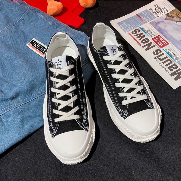 mens casual shoes light lace-up joker simple low board shoes rubber soft bottom non-slip outdoor personality flats shoes
mens casual shoes light lace-up joker simple low board shoes rubber soft bottom non-slip outdoor personality flats shoes