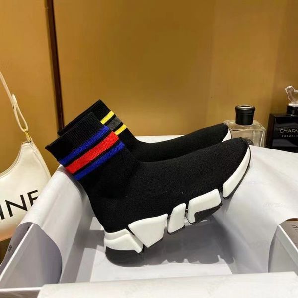 2021 women designer boots knitted stretch martin black leather knight women short boot design casual shoes luxurys designer boots 0927
2021 women designer boots knitted stretch martin black leather knight women short boot design casual shoes luxurys designer boots 0927