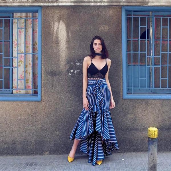 skirts women ruffle long skirt blue striped irregular high waist asymmetrical floor-length boho bow tie sashes beach, Black
skirts women ruffle long skirt blue striped irregular high waist asymmetrical floor-length boho bow tie sashes beach, Black