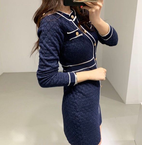 dresses runway spring small fragrance knitting women splice single-breasted long sleeve sweater round collar, Black;gray
dresses runway spring small fragrance knitting women splice single-breasted long sleeve sweater round collar, Black;gray