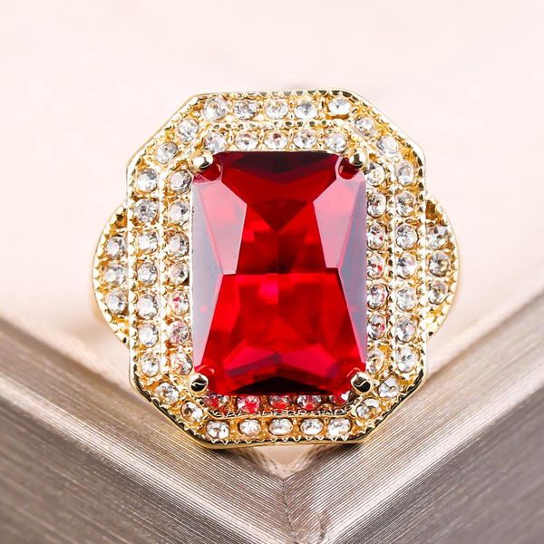 cluster rings luxury gold full rhinestones men's finger signet ring hip hop shining iced out male with red square zircon stone l3c173, Golden;silver
cluster rings luxury gold full rhinestones men's finger signet ring hip hop shining iced out male with red square zircon stone l3c173, Golden;silver