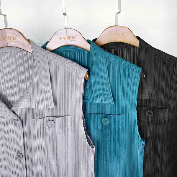 dress spring summer miyake plissate sleeveless pockets dressturn-down motel general rocks aesthetic clothes, Black;gray
dress spring summer miyake plissate sleeveless pockets dressturn-down motel general rocks aesthetic clothes, Black;gray