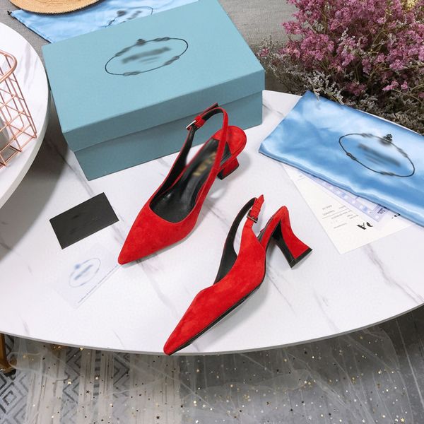 2021 good quality fashion women luxurys designers shoes designer sandals womens luxury high heels sandal dress shoess with box size 35-41 -n, Black
2021 good quality fashion women luxurys designers shoes designer sandals womens luxury high heels sandal dress shoess with box size 35-41 -n, Black