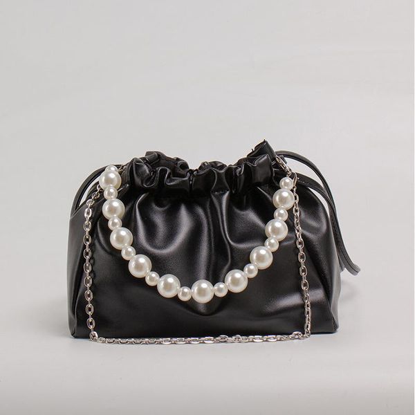 evening bags solid color pleated tote bag 2021 fashion pearl chain soft leather women's handbag travel shoulder armpit
evening bags solid color pleated tote bag 2021 fashion pearl chain soft leather women's handbag travel shoulder armpit
