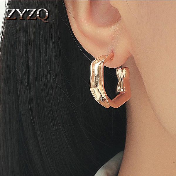 hoop & huggie zyzq retro metal braid earrings for women twist geometry c-shaped circle simple bijoux wholesale, Golden;silver
hoop & huggie zyzq retro metal braid earrings for women twist geometry c-shaped circle simple bijoux wholesale, Golden;silver