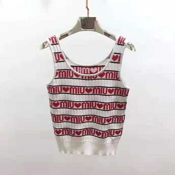 miu home 2021 summer new product full of love jacquard stripe color matching u-neck knitted ice silk sling vest, White;black
miu home 2021 summer new product full of love jacquard stripe color matching u-neck knitted ice silk sling vest, White;black