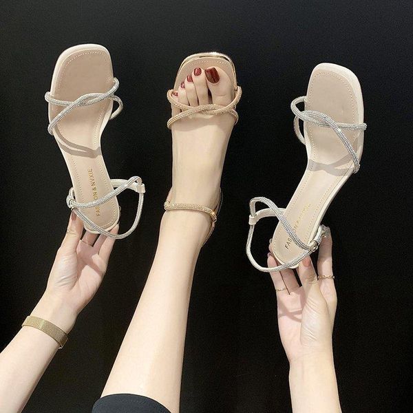 shoes woman 2021 slippers summer heeled mules flock luxury slides jelly flip flops low pantofle high thin designer glitter c, Black
shoes woman 2021 slippers summer heeled mules flock luxury slides jelly flip flops low pantofle high thin designer glitter c, Black