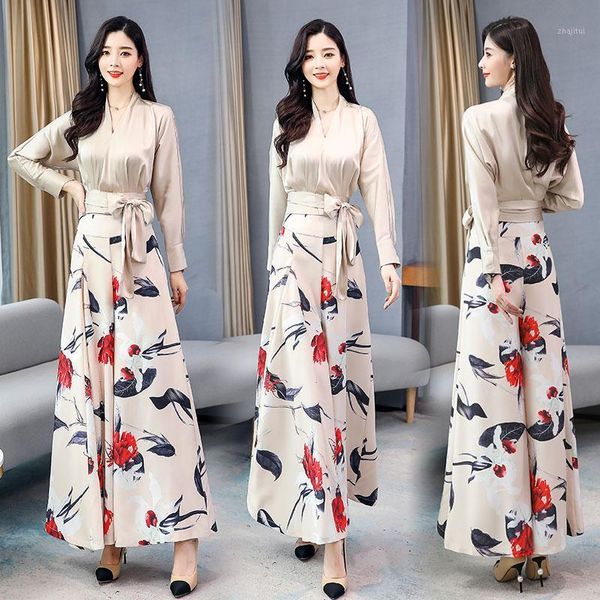 two piece dress sets 2021 spring autumn women solid long sleeve shirt blouse+flowers wide leg pants floral trousers suits, White
two piece dress sets 2021 spring autumn women solid long sleeve shirt blouse+flowers wide leg pants floral trousers suits, White