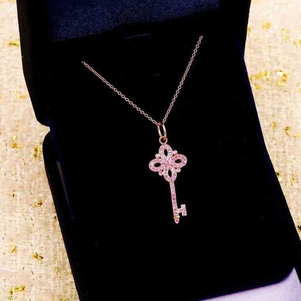 the t home key necklace 925 sterling silver plated 18k gold powder diamond necklace new key pendant clavicle chain
the t home key necklace 925 sterling silver plated 18k gold powder diamond necklace new key pendant clavicle chain
