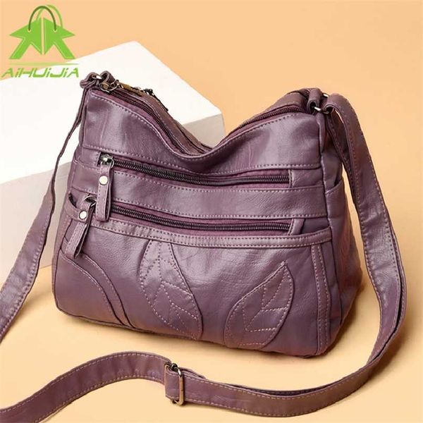 soft pu leather women's shoulder bags fashion petal pattern messenger bag luxury designer female handbag 211025
soft pu leather women's shoulder bags fashion petal pattern messenger bag luxury designer female handbag 211025