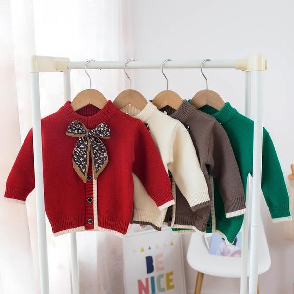 pullover 2021 autumn winter children's sweater girls' broken flower bow tie top, Blue
pullover 2021 autumn winter children's sweater girls' broken flower bow tie top, Blue