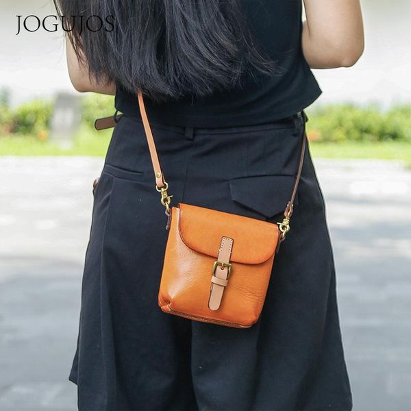 evening bags solid color women's vintage shoulder bag genuine leather ladies messenger female mobile phone square drawstring buckle 
evening bags solid color women's vintage shoulder bag genuine leather ladies messenger female mobile phone square drawstring buckle