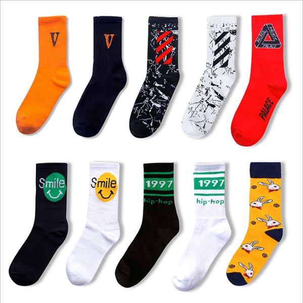 wholesale stockings men's and women's accessories stockings fashion ins trend designer brand luxury warm ski socks winter socks, Silver
wholesale stockings men's and women's accessories stockings fashion ins trend designer brand luxury warm ski socks winter socks, Silver