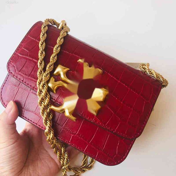 luxury designer fashion tb show box head leather crocodile pattern embossed metal chain box bag shoulder bag diagonal span bag 6bv2 9m11, Black
luxury designer fashion tb show box head leather crocodile pattern embossed metal chain box bag shoulder bag diagonal span bag 6bv2 9m11, Black