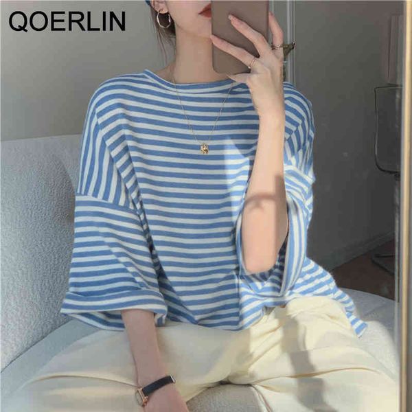 qoerlin classic loose casual blue striped half sleeve t-shirt harajuku summer flare sleeve tee shirt oversize t shirts girls 210416, White
qoerlin classic loose casual blue striped half sleeve t-shirt harajuku summer flare sleeve tee shirt oversize t shirts girls 210416, White