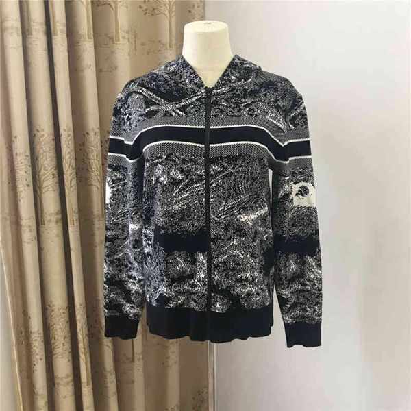 2022 factory wholesale new model early autumn animal cardigan zipper long sleeve knitted coat leisure straight tube wide leg pants set women, White
2022 factory wholesale new model early autumn animal cardigan zipper long sleeve knitted coat leisure straight tube wide leg pants set women, White