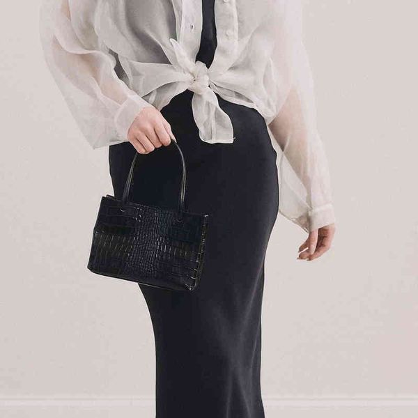 cute crossbody bags for women 2020 crocodile pattern casual vintage messenger shoulder bag handbag female travel lipstick totes c0508
cute crossbody bags for women 2020 crocodile pattern casual vintage messenger shoulder bag handbag female travel lipstick totes c0508