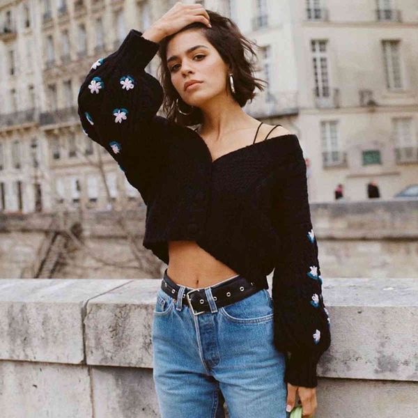jastie floral embroidery chic women sweater cardigan long sleeve autumn winter sweaters knitted boho short style knitwear 210419, White;black
jastie floral embroidery chic women sweater cardigan long sleeve autumn winter sweaters knitted boho short style knitwear 210419, White;black