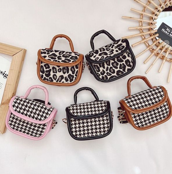 children's handbag autumn and winter fashionable leopard print retro girl's shoulder bag small change cross-body bags accessories, Black
children's handbag autumn and winter fashionable leopard print retro girl's shoulder bag small change cross-body bags accessories, Black