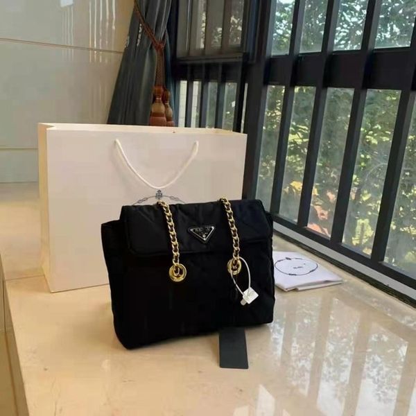women's bag new fashion chain large capacity medieval single shoulder messenger tote nylon stray purses
women's bag new fashion chain large capacity medieval single shoulder messenger tote nylon stray purses