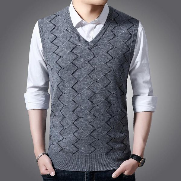men's vests 2021 male sleeveless pullover men casual sweater vest outerwear v-neck wool mens knitted, Black;white
men's vests 2021 male sleeveless pullover men casual sweater vest outerwear v-neck wool mens knitted, Black;white
