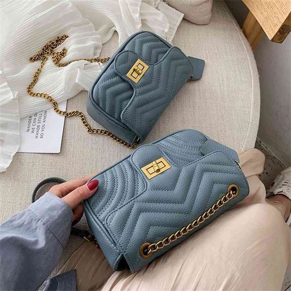 shell foreign style women's 2021 new net red versatile messenger chain fashion one shoulder small square bag
shell foreign style women's 2021 new net red versatile messenger chain fashion one shoulder small square bag