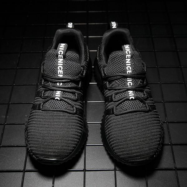 2021 men womens knit running sport shoes pink grey breathable comfortable couples outdoor trainers sneakers size 35-46 y-h1503
2021 men womens knit running sport shoes pink grey breathable comfortable couples outdoor trainers sneakers size 35-46 y-h1503