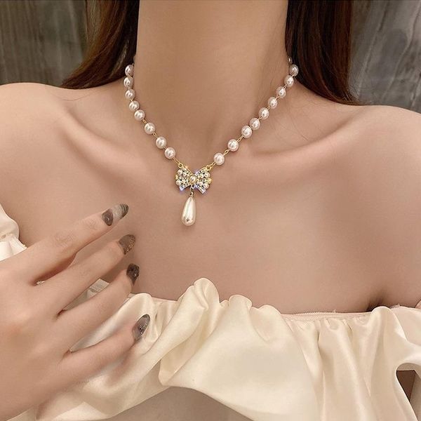 chokers korean pearl bow knot necklace tide niche design sense wild clavicle chain for women engagement jewelry accessary wholesale, Golden;silver
chokers korean pearl bow knot necklace tide niche design sense wild clavicle chain for women engagement jewelry accessary wholesale, Golden;silver
