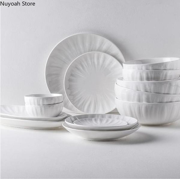household ceramic bowl and plate steak dinner set simple european flat round retro display kitchen supplies dishes & plates
household ceramic bowl and plate steak dinner set simple european flat round retro display kitchen supplies dishes & plates