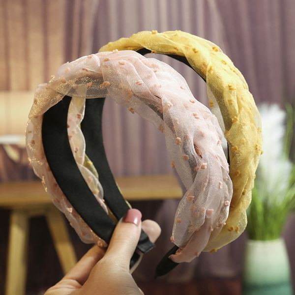 B8u female bundle versatile go heads hair band out to press hairpin simple korean headband temperament wide edge twist braid, Silver
B8u female bundle versatile go heads hair band out to press hairpin simple korean headband temperament wide edge twist braid, Silver