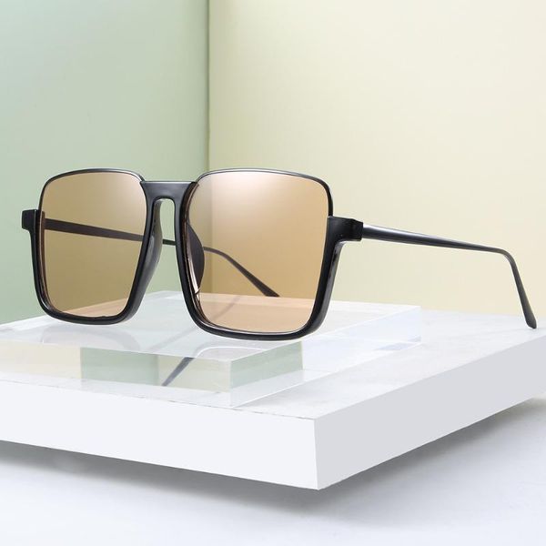 sunglasses fashion women designer vintage sun glasses uv400 lady sunglass shades eyewear, White;black
sunglasses fashion women designer vintage sun glasses uv400 lady sunglass shades eyewear, White;black