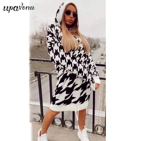 casual dresses fashion loose houndstooth knit dress 2021 autumn women's long sleeve hooded hedging midi vestido, Black;gray
casual dresses fashion loose houndstooth knit dress 2021 autumn women's long sleeve hooded hedging midi vestido, Black;gray