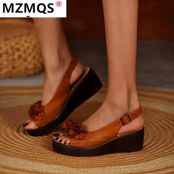 dress shoes women leather retro high heels sandals buckle strap 2021 fashion summer wedges platform sandalias, Black
dress shoes women leather retro high heels sandals buckle strap 2021 fashion summer wedges platform sandalias, Black