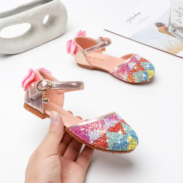 2021flat shoes spring and autumn spinned girls' summer soft soled children' middle school students' flat sandal, Black;grey
2021flat shoes spring and autumn spinned girls' summer soft soled children' middle school students' flat sandal, Black;grey