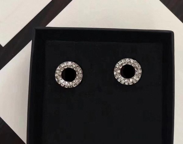 fashion diamond stud earrings aretes for lady women party wedding lovers gift engagement jewelry for bride with box, Golden;silver
fashion diamond stud earrings aretes for lady women party wedding lovers gift engagement jewelry for bride with box, Golden;silver