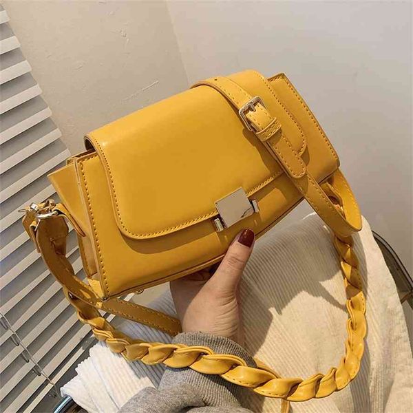 advanced texture women 2021 new fashion french niche design messenger net red single shoulder underarm bag
advanced texture women 2021 new fashion french niche design messenger net red single shoulder underarm bag