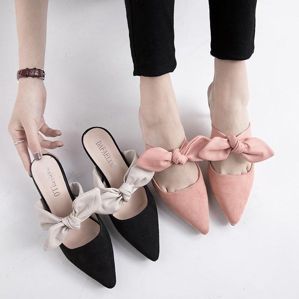 strange thin heels summer sandals women pointed toe bow-knot slippers suede leather flip flops elegant ladies sandalias y432, Black
strange thin heels summer sandals women pointed toe bow-knot slippers suede leather flip flops elegant ladies sandalias y432, Black