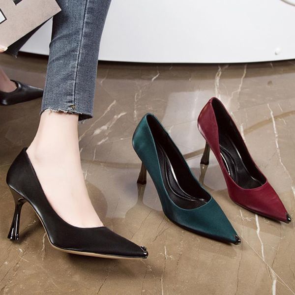 dress shoes european and american style women's pumps 2021 spring high-heeled wild work pointed net red, Black
dress shoes european and american style women's pumps 2021 spring high-heeled wild work pointed net red, Black