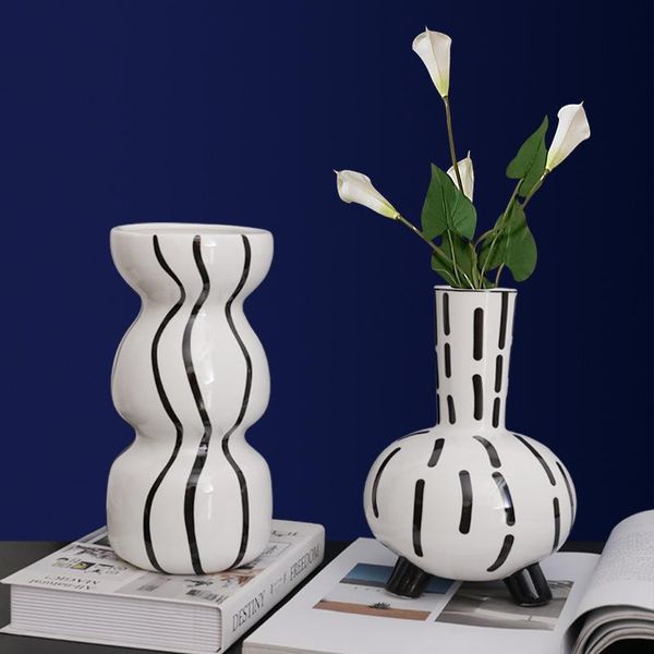 nordic creative ceramics simple hand-painted black and white handicraft vase living room bedroom home decorat ornaments vases
nordic creative ceramics simple hand-painted black and white handicraft vase living room bedroom home decorat ornaments vases