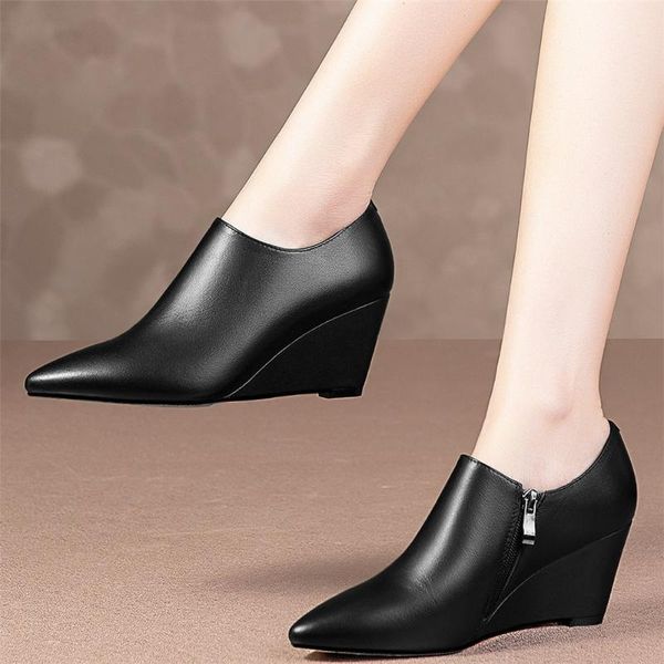 dress shoes 2021 oxfords women genuine leather wedges high heel pumps female low pointed toe party ankle boots casual, Black
dress shoes 2021 oxfords women genuine leather wedges high heel pumps female low pointed toe party ankle boots casual, Black