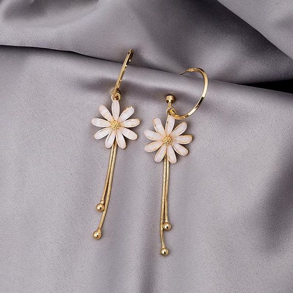hoop & huggie retro cz crystal flower tassel earrings for women personality ear ring 2021 trend fashion party jewelry gifts accessories, Golden;silver
hoop & huggie retro cz crystal flower tassel earrings for women personality ear ring 2021 trend fashion party jewelry gifts accessories, Golden;silver