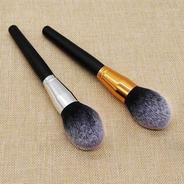 single man-made fiber blusher loose powder brush beauty tool flame professional makeup tool1
single man-made fiber blusher loose powder brush beauty tool flame professional makeup tool1