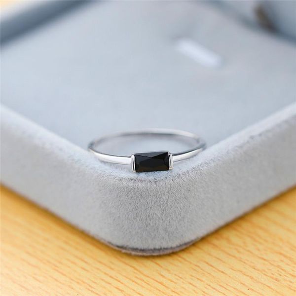 cluster rings vintage black small stone cute female ring 100% real 925 sterling silver finger fashion promise engagement for women, Golden;silver
cluster rings vintage black small stone cute female ring 100% real 925 sterling silver finger fashion promise engagement for women, Golden;silver